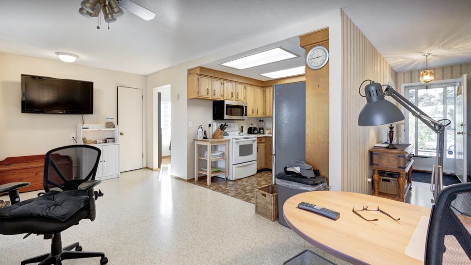 Before kitchen renovation